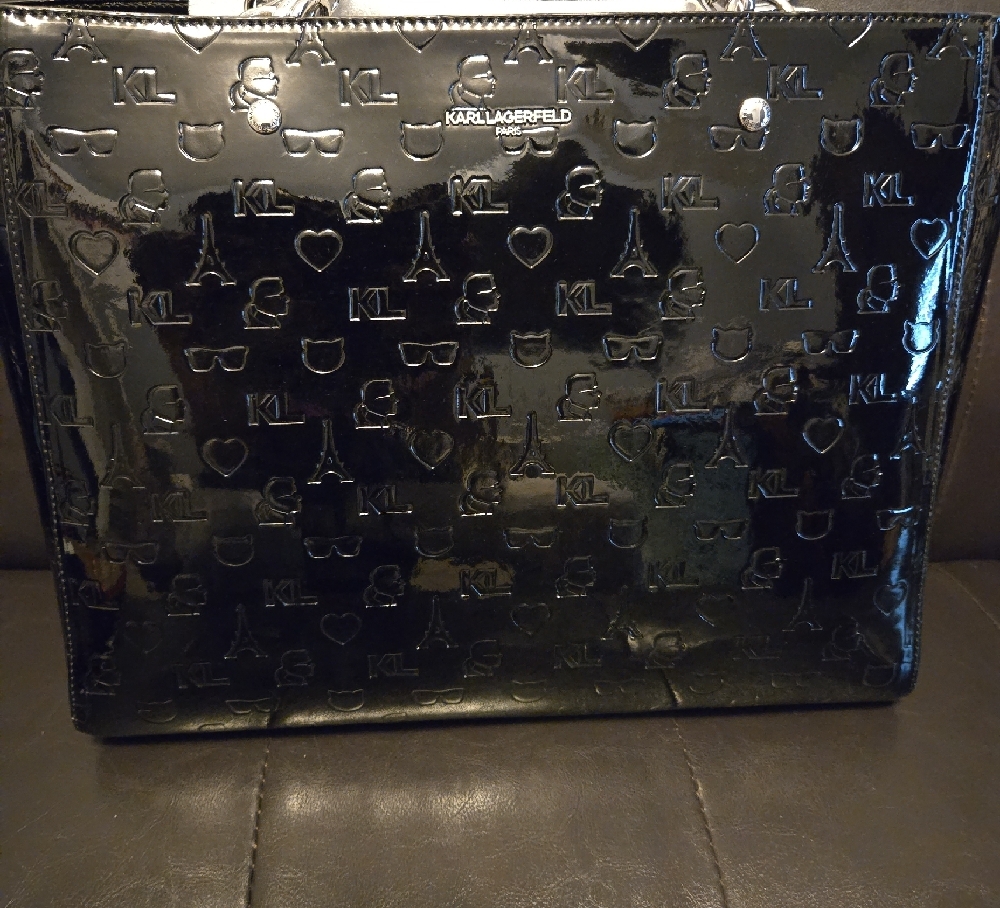 Karl Lagerfeld Glossy Black Tote with Iconic Charm - Picture 4 of 4